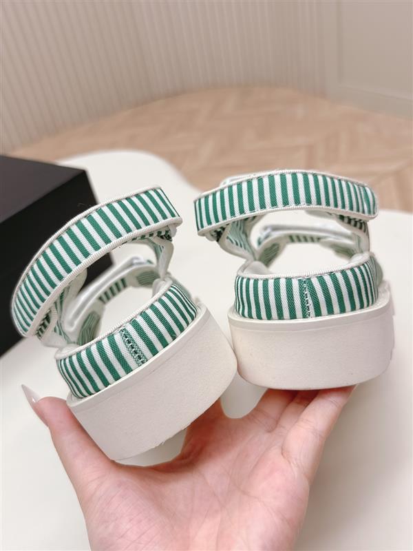 20251128184437169 280